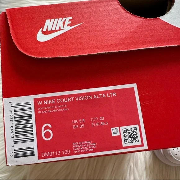 Nike Court Vision Alta Platform Sneaker - Picture 8 of 10